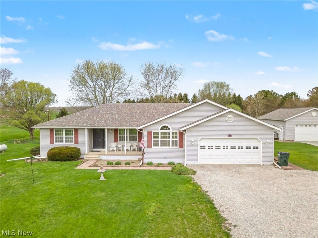 11183 Bloom Road Garrettsville OH 44231