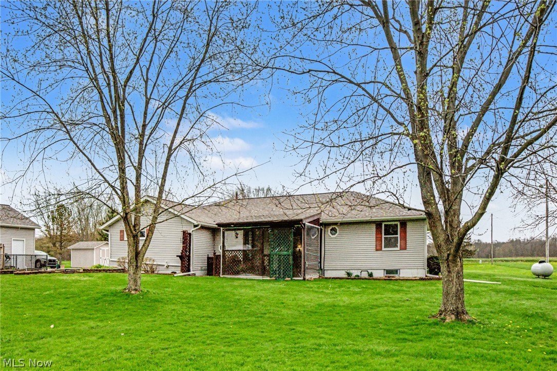 11183 Bloom Road Garrettsville OH 44231