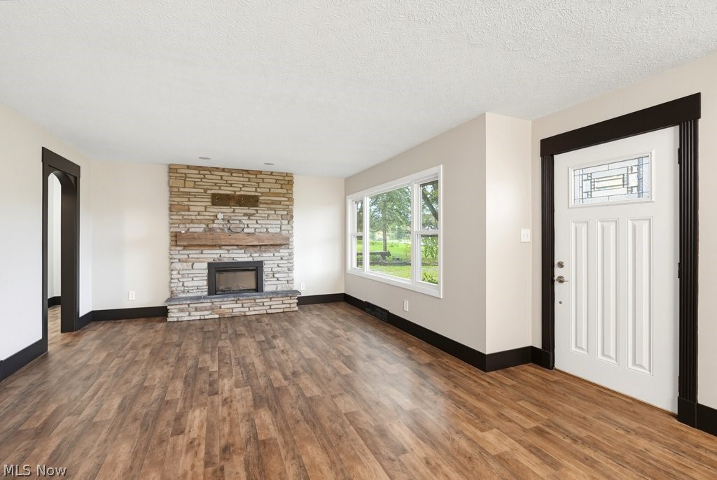 3882 State Route 43 Kent OH 44240