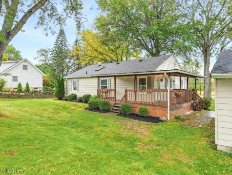 3882 State Route 43 Kent OH 44240