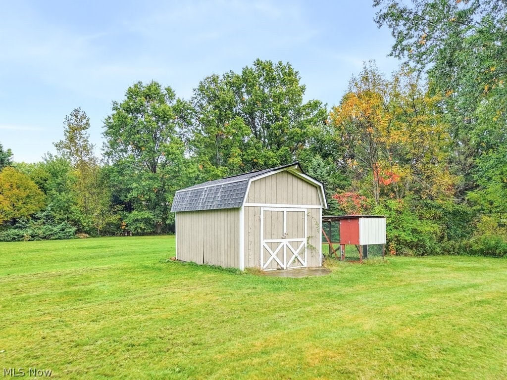3882 State Route 43 Kent OH 44240