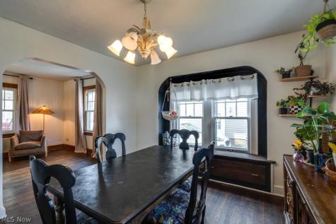 435 Selden Avenue Akron OH 44301