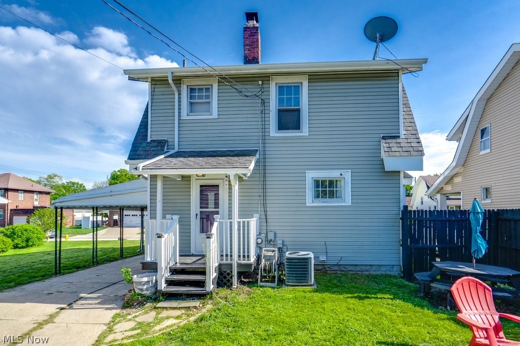 435 Selden Avenue Akron OH 44301