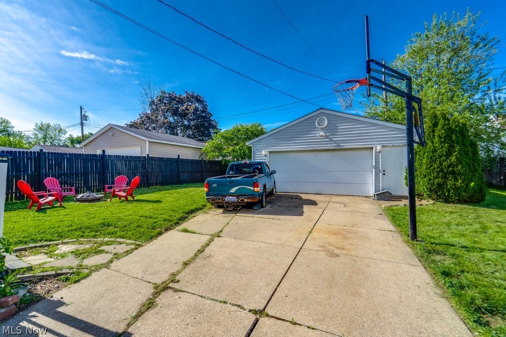 435 Selden Avenue Akron OH 44301