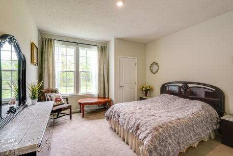 9058 Winfield Lane North Ridgeville OH 44039