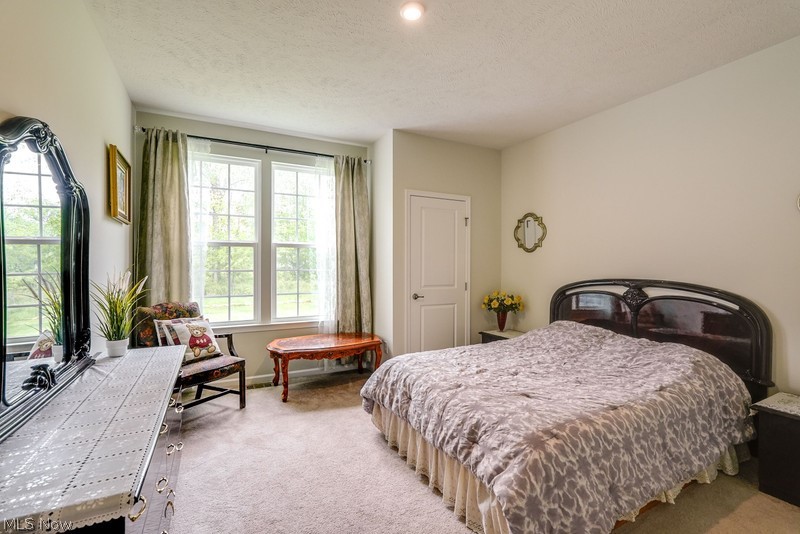 9058 Winfield Lane North Ridgeville OH 44039