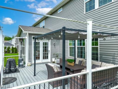 9058 Winfield Lane North Ridgeville OH 44039