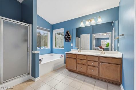 34453 Braemore Drive North Ridgeville OH 44039