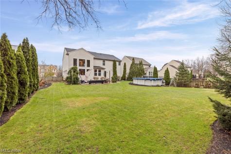 34453 Braemore Drive North Ridgeville OH 44039