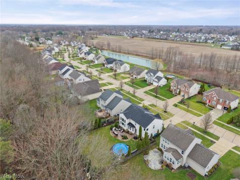 34453 Braemore Drive North Ridgeville OH 44039