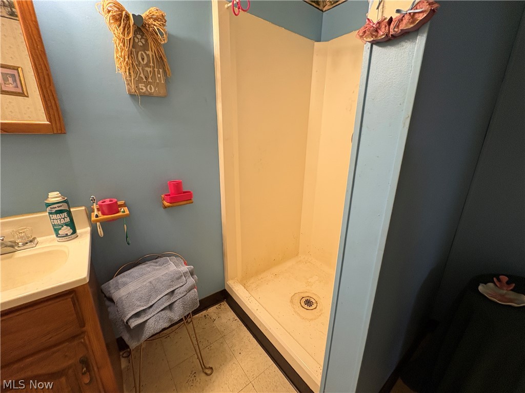 48175 Alt-miller Hill Beallsville OH 43716