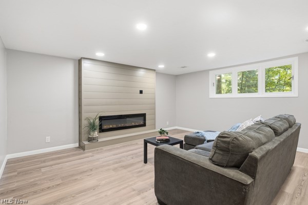321 Royal Oak Boulevard Richmond Heights OH 44143