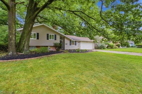 321 Royal Oak Boulevard Richmond Heights OH 44143