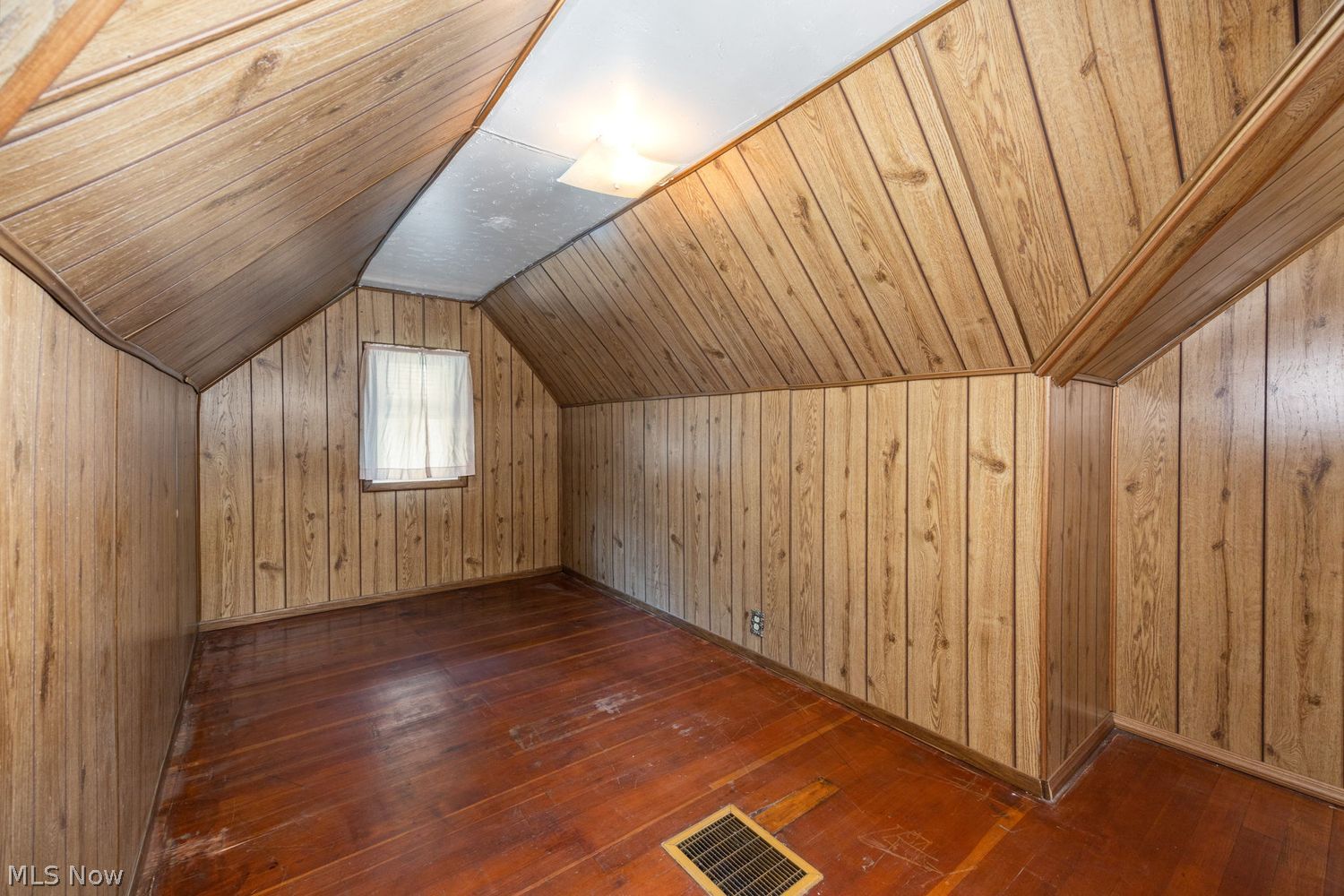 4330 W 138th Street Cleveland OH 44135