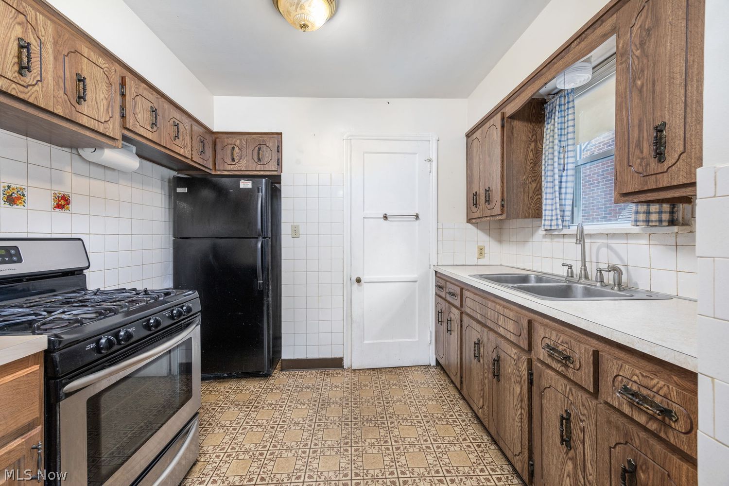 4330 W 138th Street Cleveland OH 44135