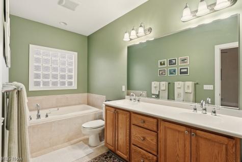 3722 Coral Place Cleveland Heights OH 44118