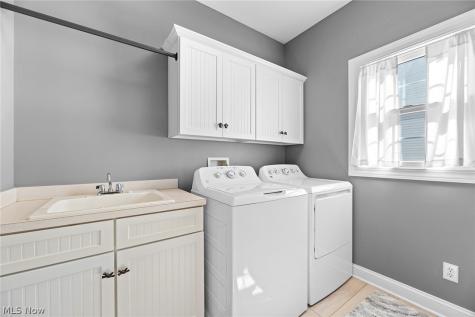 3407 Chadwick Drive Uniontown OH 44685
