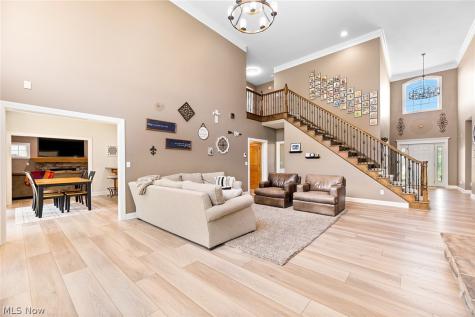 3407 Chadwick Drive Uniontown OH 44685