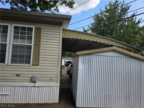 8 Maple Drive Olmsted Twp OH 44138