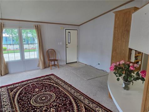 8 Maple Drive Olmsted Twp OH 44138