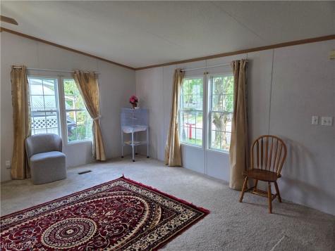 8 Maple Drive Olmsted Twp OH 44138
