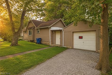 168 Killian Road Coventry OH 44319