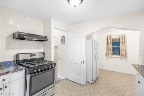 168 Killian Road Coventry OH 44319