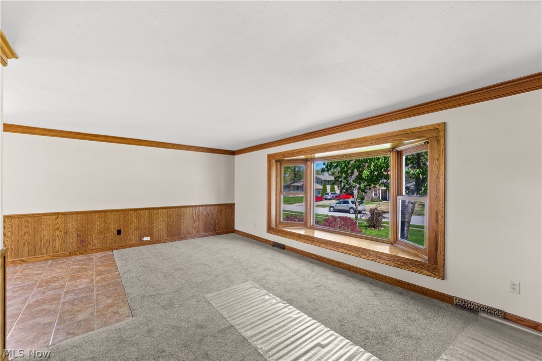 178 Beachwood Avenue Avon Lake OH 44012