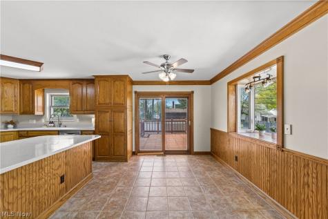 178 Beachwood Avenue Avon Lake OH 44012