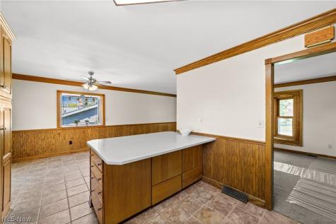 178 Beachwood Avenue Avon Lake OH 44012