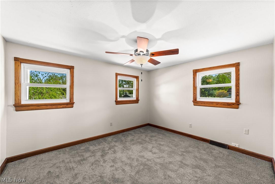 178 Beachwood Avenue Avon Lake OH 44012