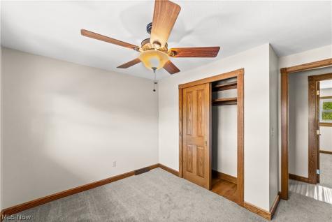 178 Beachwood Avenue Avon Lake OH 44012