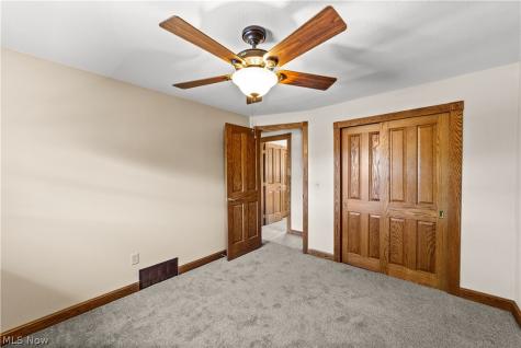 178 Beachwood Avenue Avon Lake OH 44012