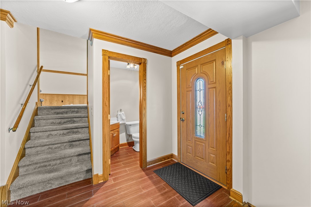 178 Beachwood Avenue Avon Lake OH 44012
