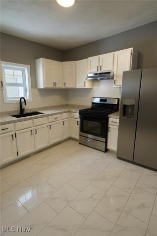 935 W 22nd Street Lorain OH 44052