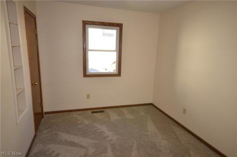 458 Sieber Avenue Akron OH 44312