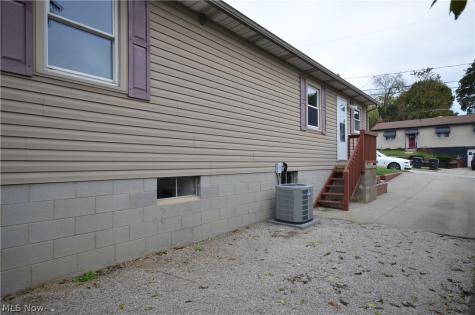 458 Sieber Avenue Akron OH 44312
