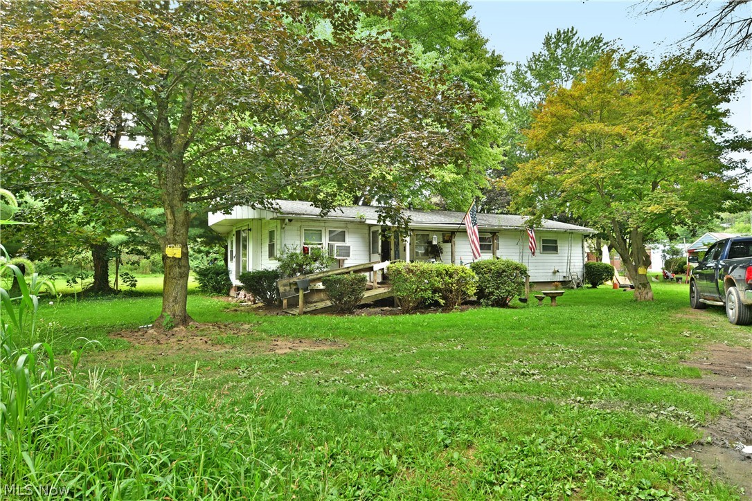 919 Owsley Street Masury OH 44438