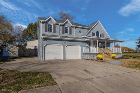 4654 Brookwood Drive Brooklyn OH 44144