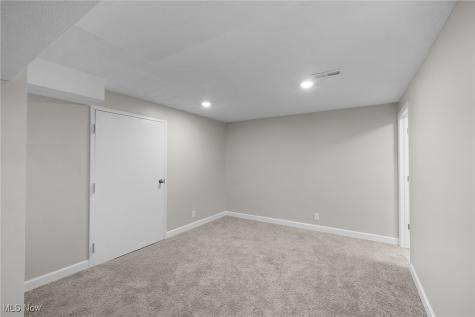 4654 Brookwood Drive Brooklyn OH 44144