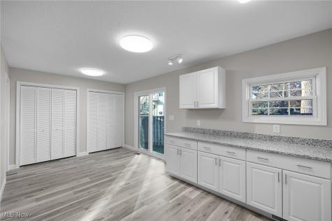 4654 Brookwood Drive Brooklyn OH 44144