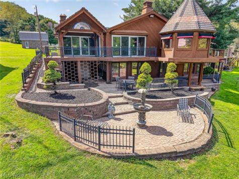 1436 Magnolia Road SW Dellroy OH 44620