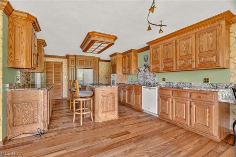 1436 Magnolia Road SW Dellroy OH 44620