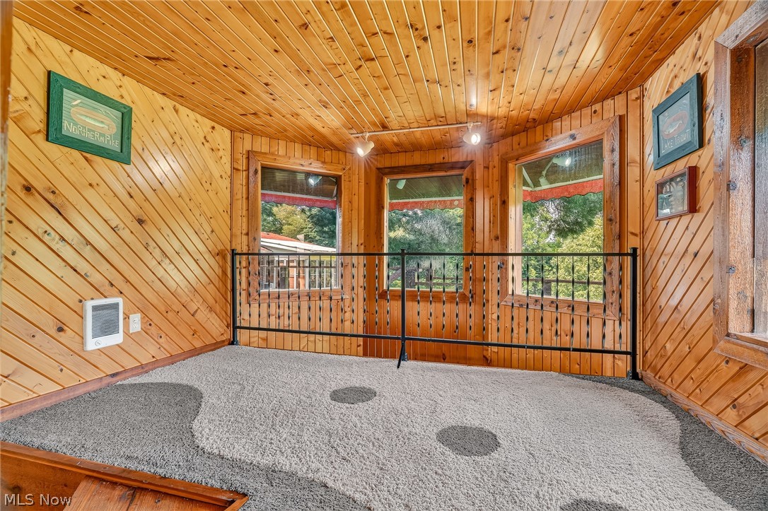 1436 Magnolia Road SW Dellroy OH 44620