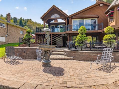 1436 Magnolia Road SW Dellroy OH 44620