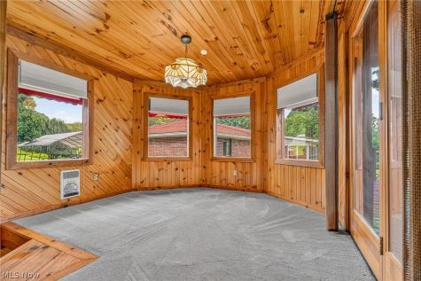 1436 Magnolia Road SW Dellroy OH 44620