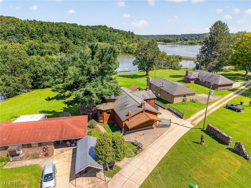 1436 Magnolia Road SW Dellroy OH 44620