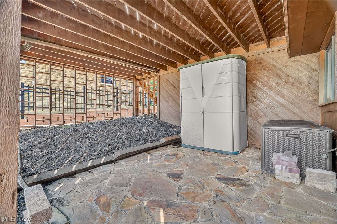 1436 Magnolia Road SW Dellroy OH 44620