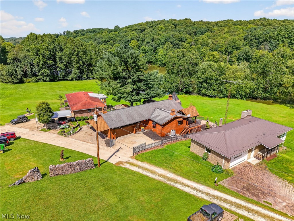1436 Magnolia Road SW Dellroy OH 44620