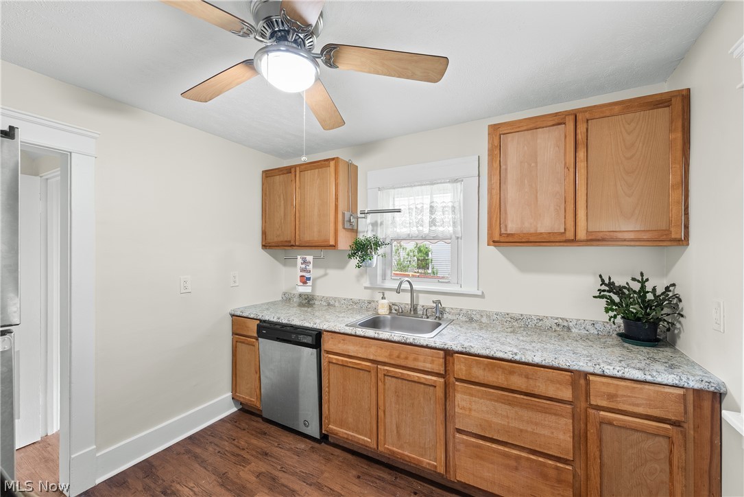 588 Jackson Street Amherst OH 44001